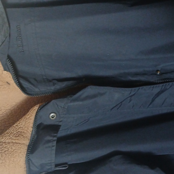 L.L. Bean Women's Navy Jacket - Picture 5 of 8